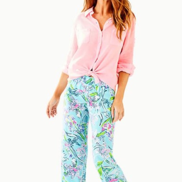 Lilly Pulitzer Sea View Button Down Shirt XXS Pink - Picture 2 of 12